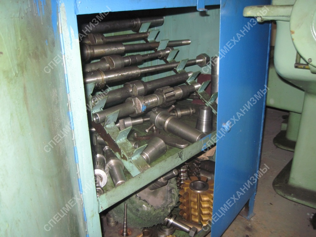 Станок зубофрезерный мод. 532