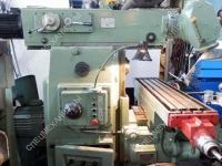 Станок универсально-фрезерный мод. 6Р82Ш-1